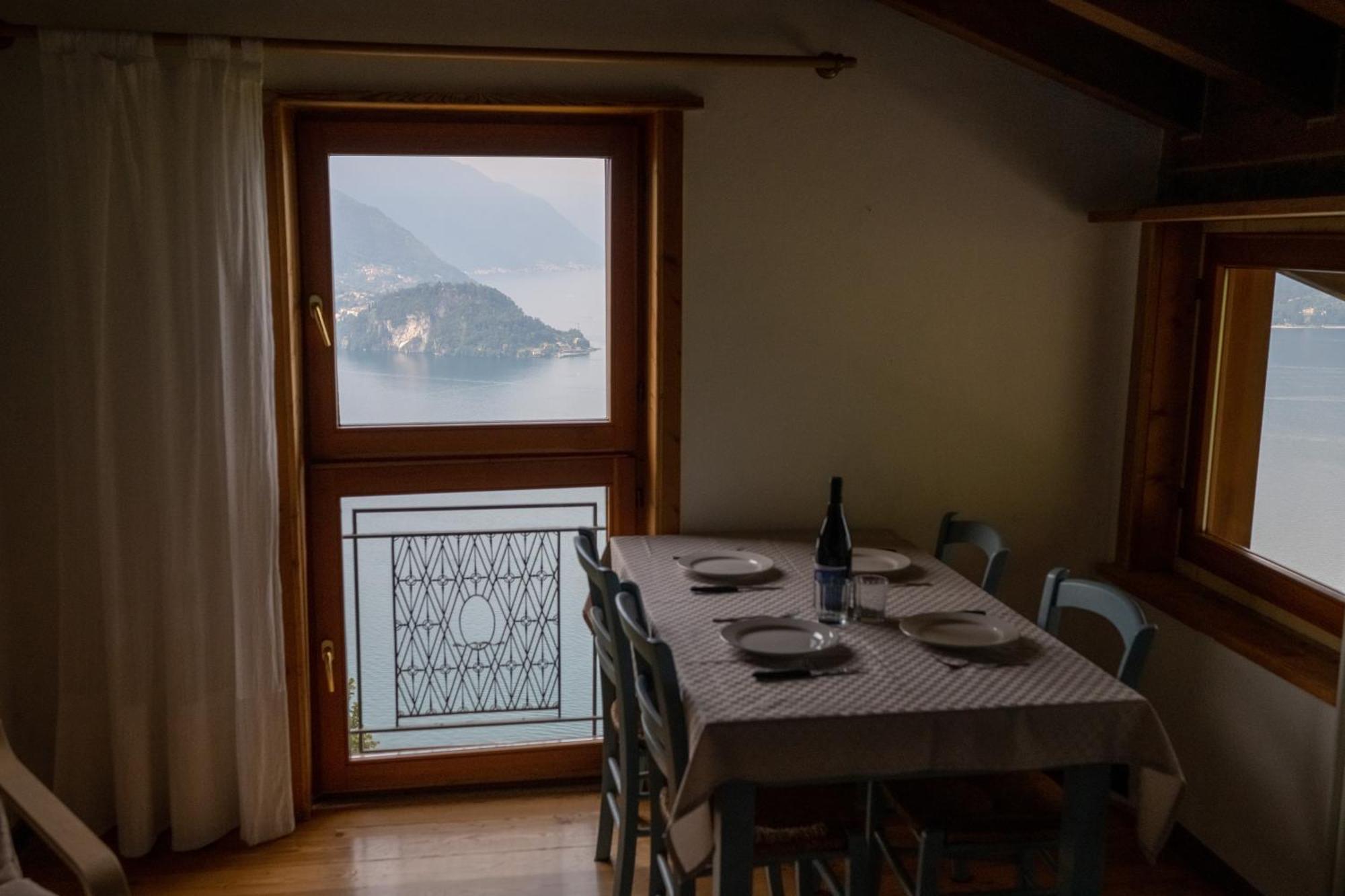 Casa Caravino Apartment Варена Екстериор снимка